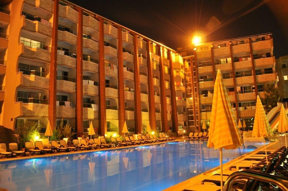 Club Tess Hotel Конаклы Экстерьер фото