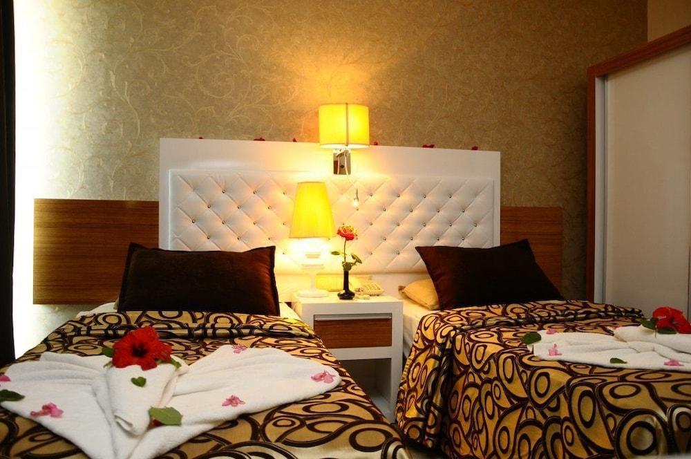 Club Tess Hotel Конаклы Экстерьер фото